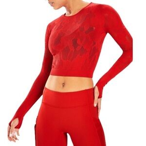 Fabletics Sculpknit Long Sleeve Crop